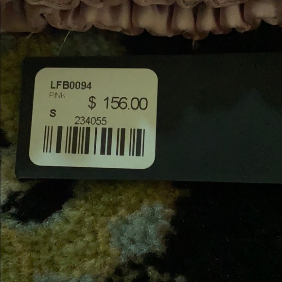 LF crop top! - Picture 2 of 3